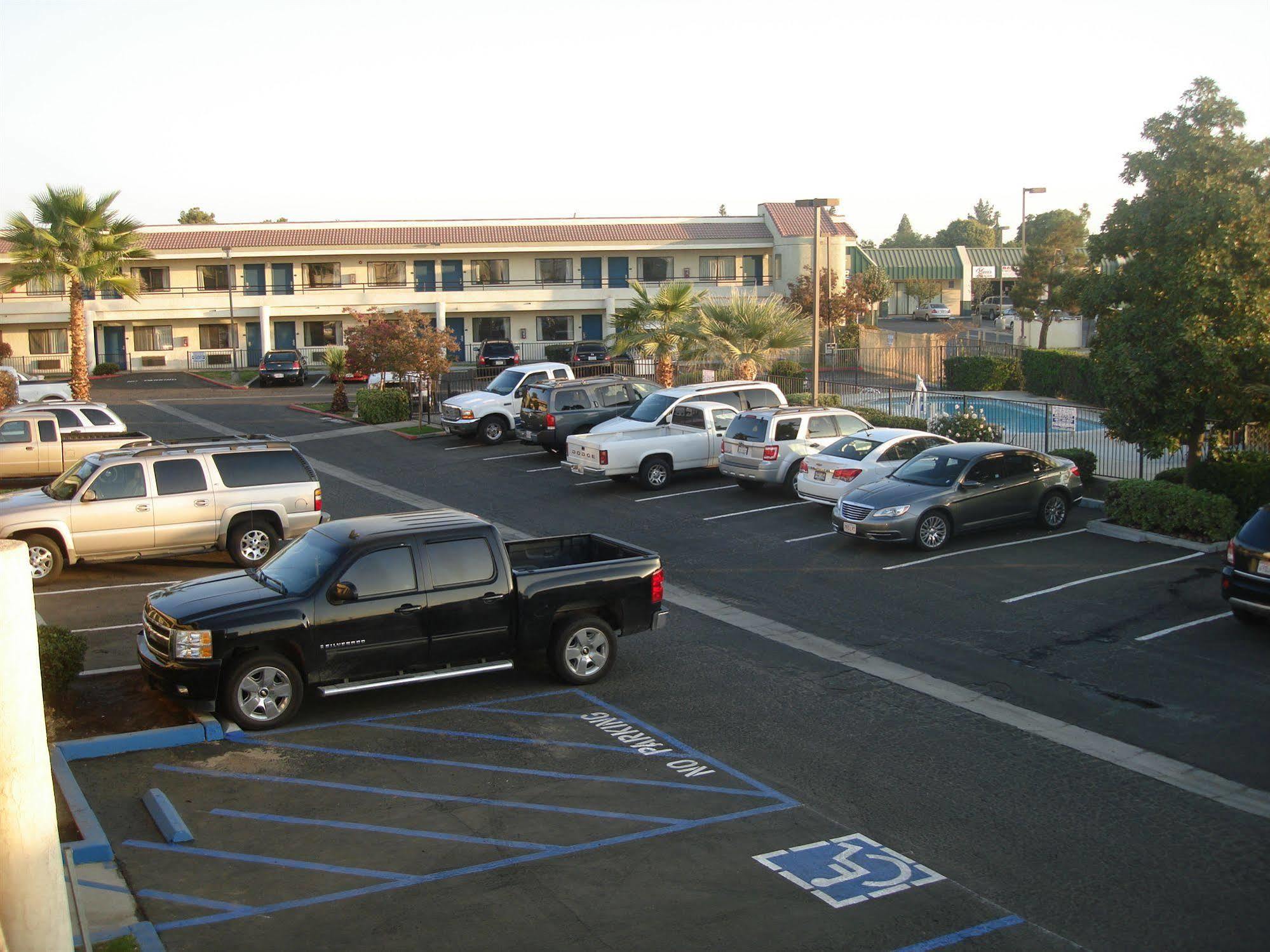Studio 6 Bakersfield, Ca South Exterior foto